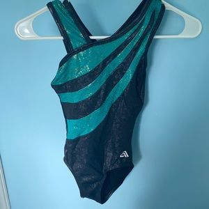 Gymnastics leotard